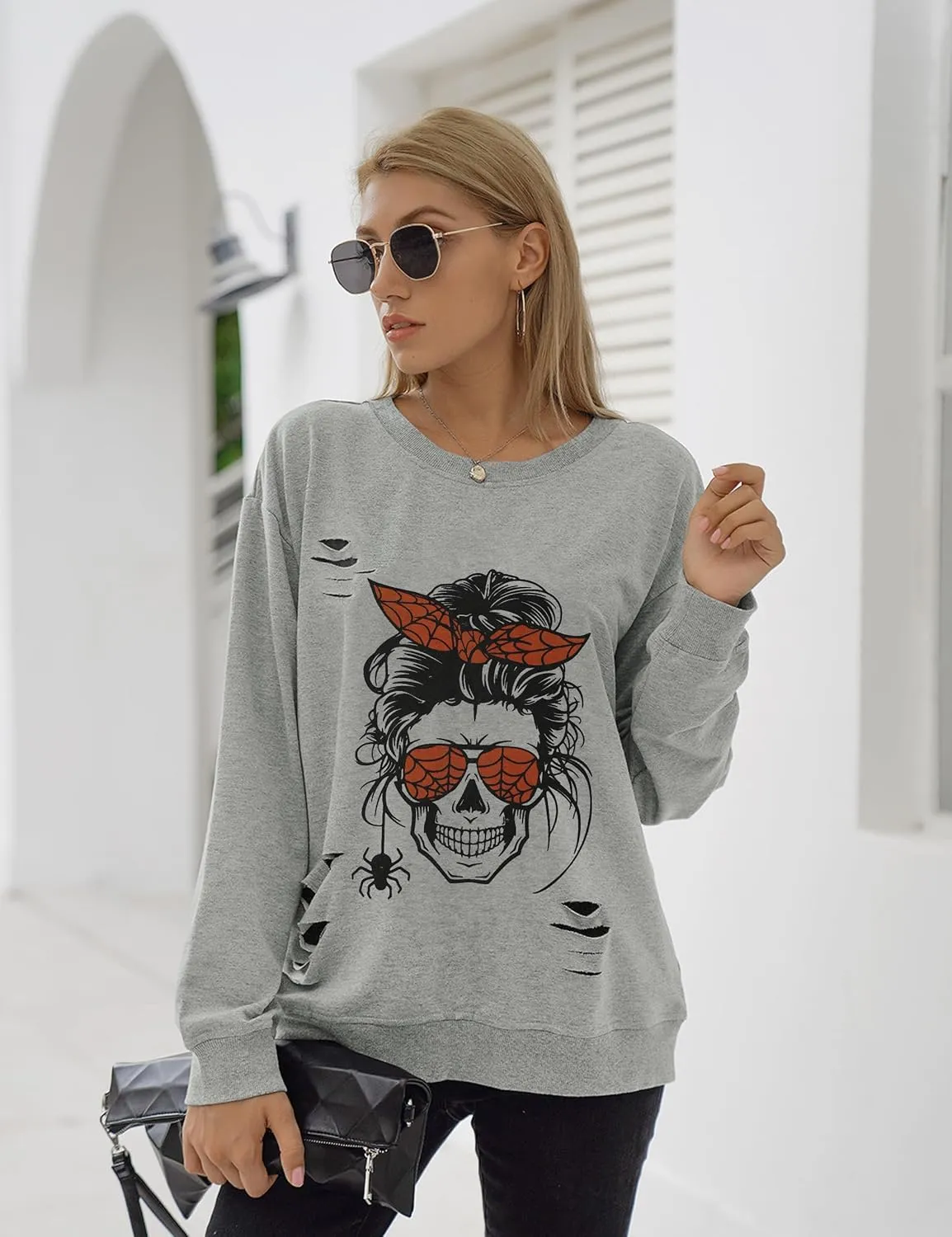 Blooming Jelly Women's Halloween Sweatshirts Skull Graphic T Shirts Long Sleeve Pullover Tops Gothic Fall Clothes 2024