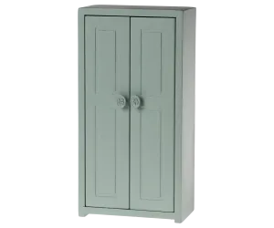 Closet, Mouse in Soft Blue