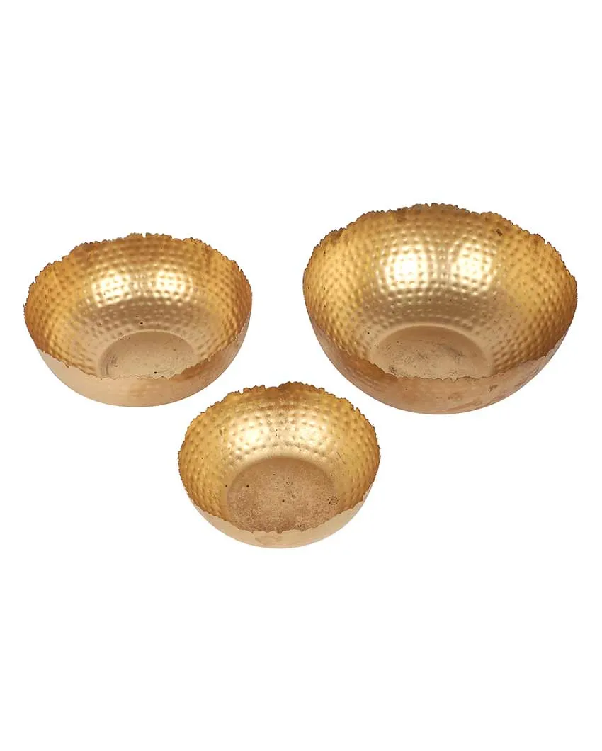 Gold Hammer Cut Iron Urli Bowls| Gold | Set Of 3