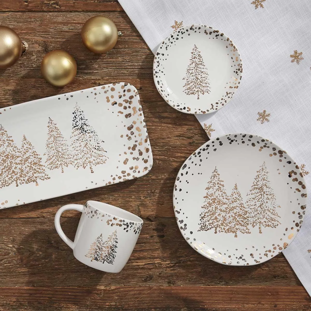 Golden Christmas Appetizer Plate - Set of 2 Park Designs