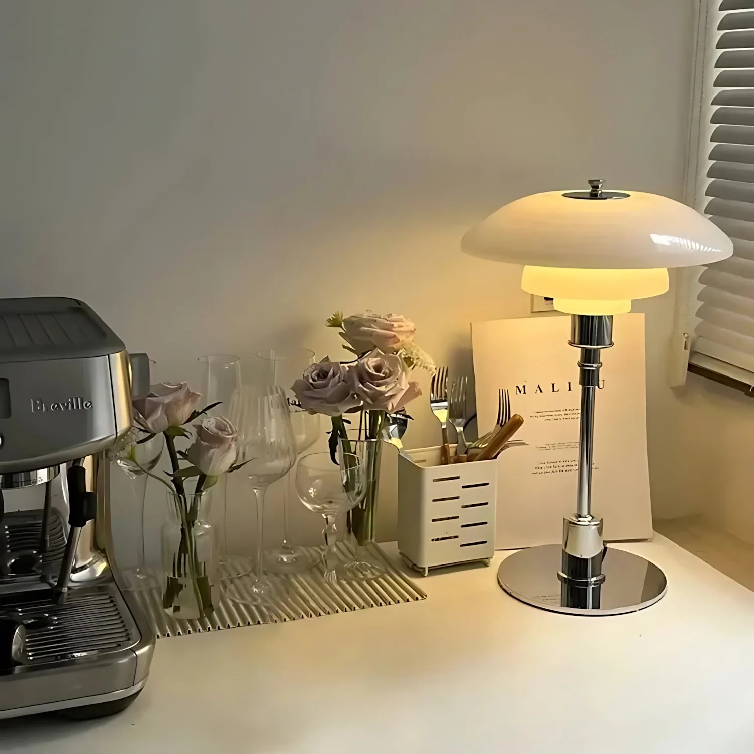 Götaland - Scandinavian Glass Table Lamp