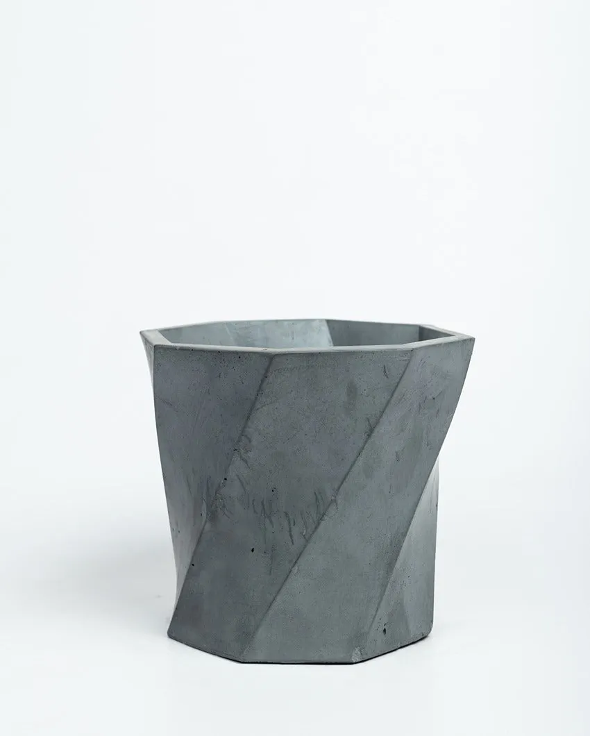 Large Elegant Design Dyoct Concrete Planter |