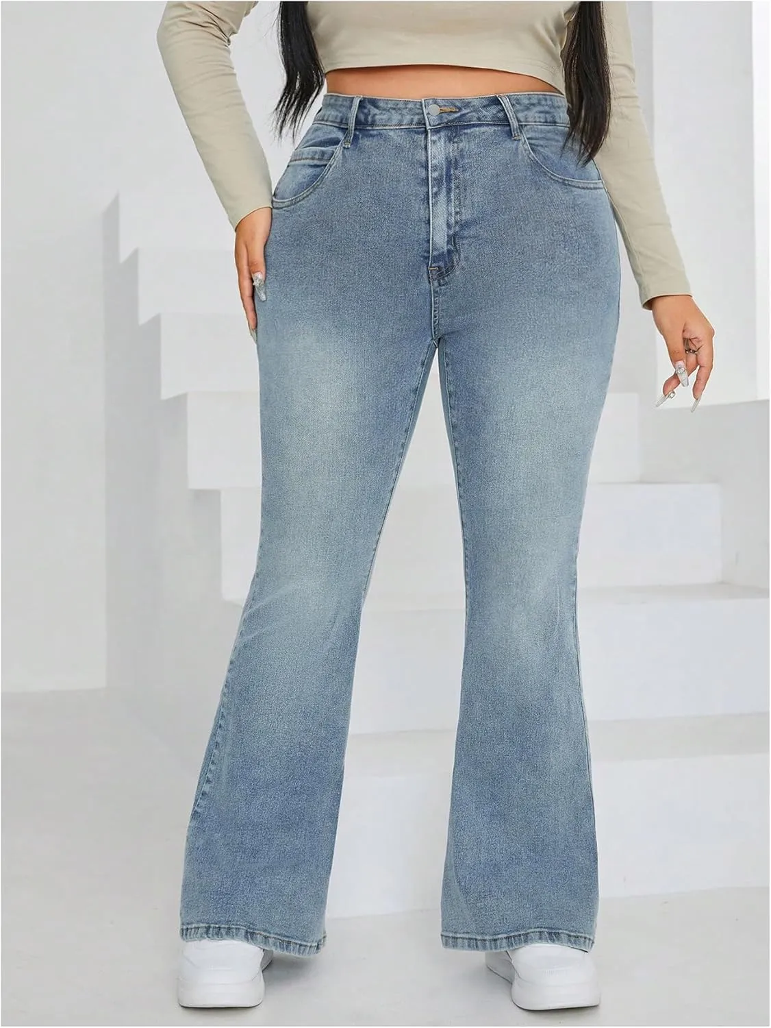 MakeMeChic Women's Plus Size Flare Jeans Bell Bottom Flare Long Denim Pants Y2K Trousers with Pocket