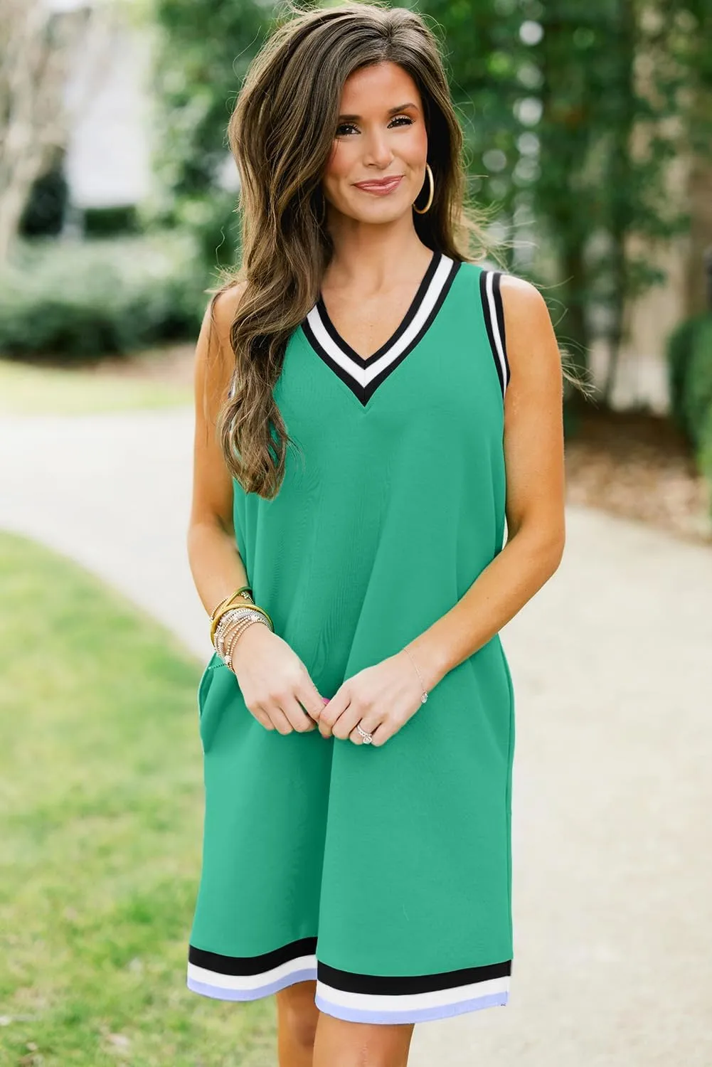 MARZXIN Womens Casual Dress Mint Green Color Contrast Trim V Neck Shift Sleeveless Mini Dress