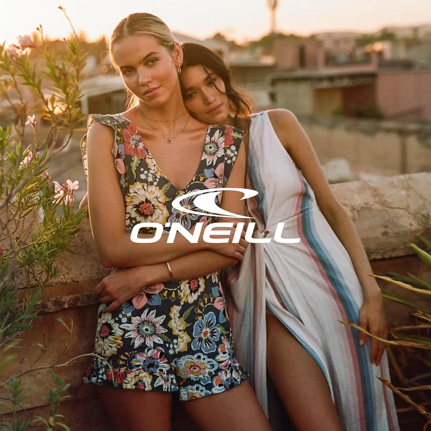 O'NEILL Sleeveless Cropped Wide Leg Jumpsuits for Women - Versatile Jumpsuits for Women Casual Wear for Daytime or Evening