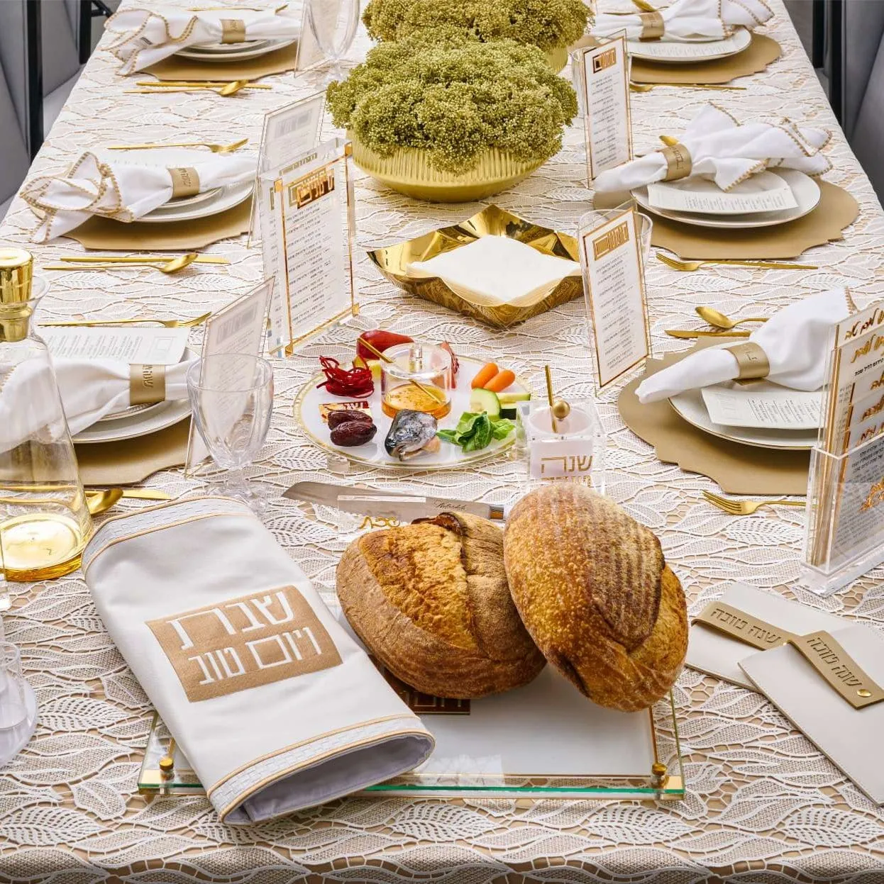 Rosh Hashanah 2024 Classic 2.0 Tablescape