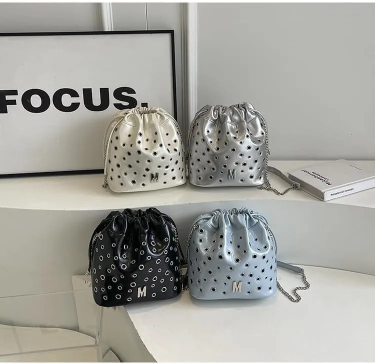 Studded Purse Bucket Bag Studded Crossbody Purses for Women Vegan Leather Bag Y2k Purse Punk Bag