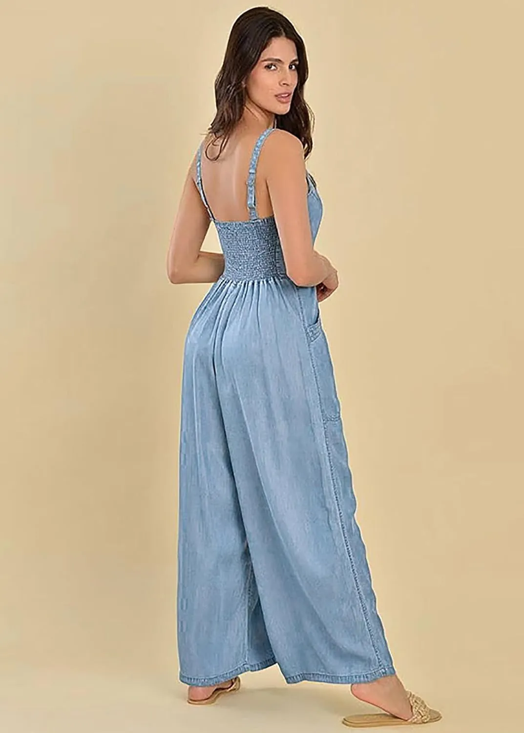 utcoco Women's Smocked Sleeveless Denim Jumpsuits Summer Casual Adjustable Strap Wide Leg Jeans Pants Bib Overalls