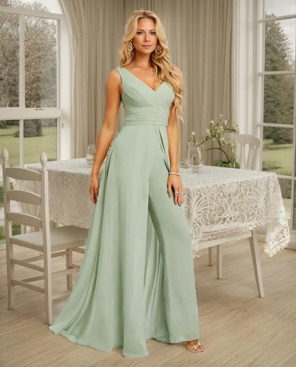 V Neck Chiffon Bridesmaid Pantsuits 2025 High Waisted Split Pleated Wedding Guest Dresses