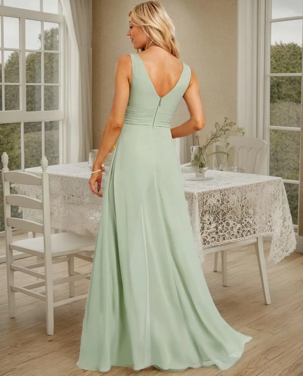 V Neck Chiffon Bridesmaid Pantsuits 2025 High Waisted Split Pleated Wedding Guest Dresses