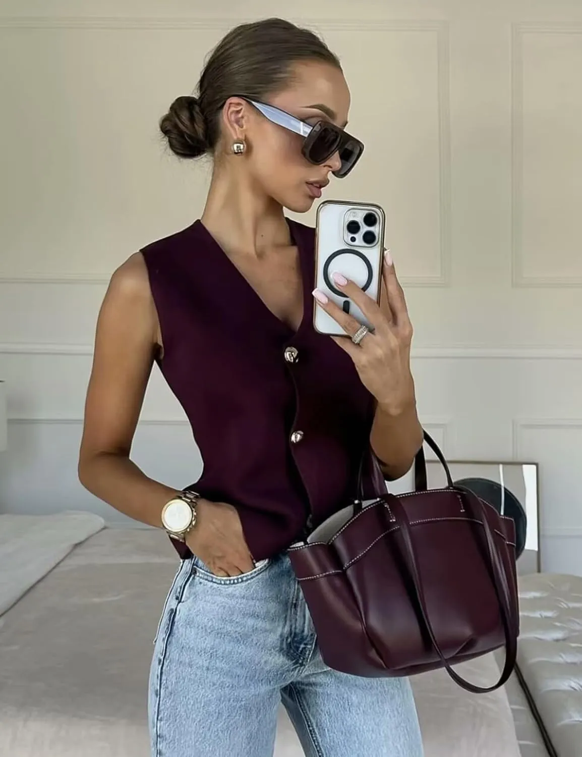 Wyeysyt Womens Vest Top Cropped Sleeveless Knit Vest Gold Button Down V Neck Vest Casual Plain Summer Waistcoat Cardigan